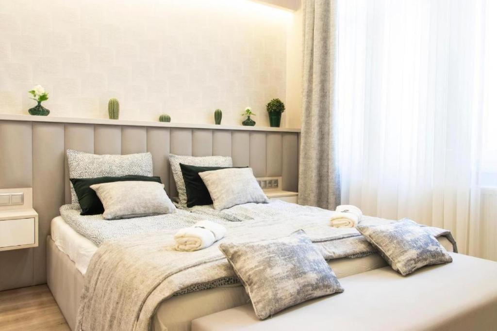 Budapest Revay Apartments Eksteriør billede