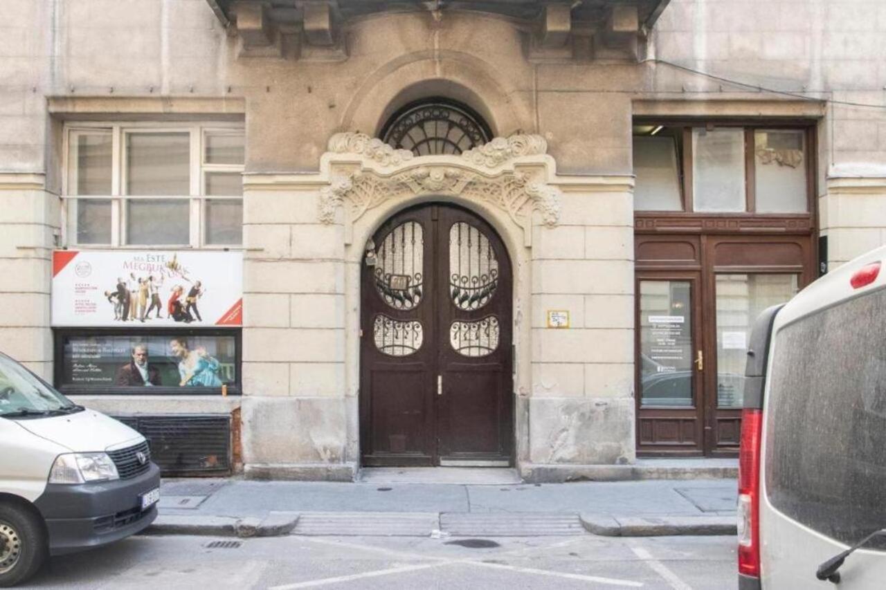 Budapest Revay Apartments Eksteriør billede